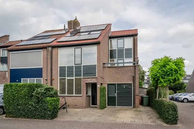 Huis te koop Lorentzdreef 22 Maassluis