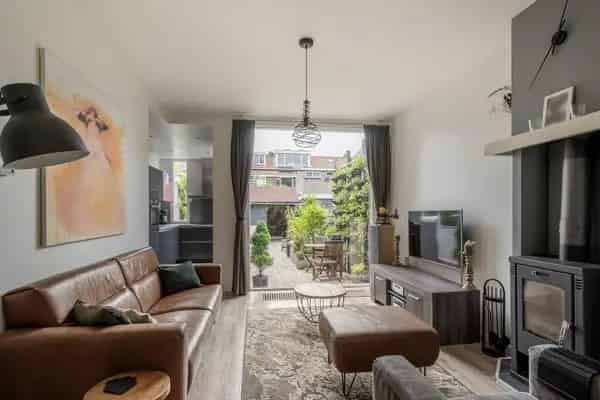 Ruime Familiewoning Vlaardingen Centrum Nabij Park