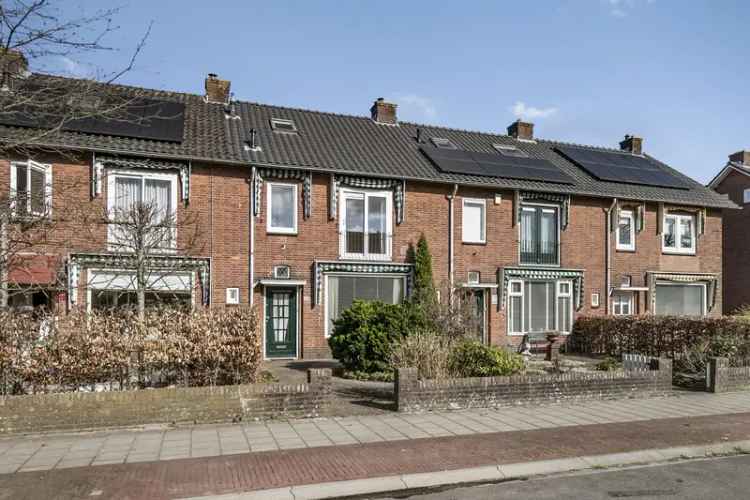 Royale Eengezinswoning Hilversum Vier Slaapkamers
