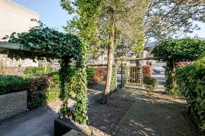 Ruim Familiehuis Mariahoeve 5 Slaapkamers Grote Garage Zonnige Tuin