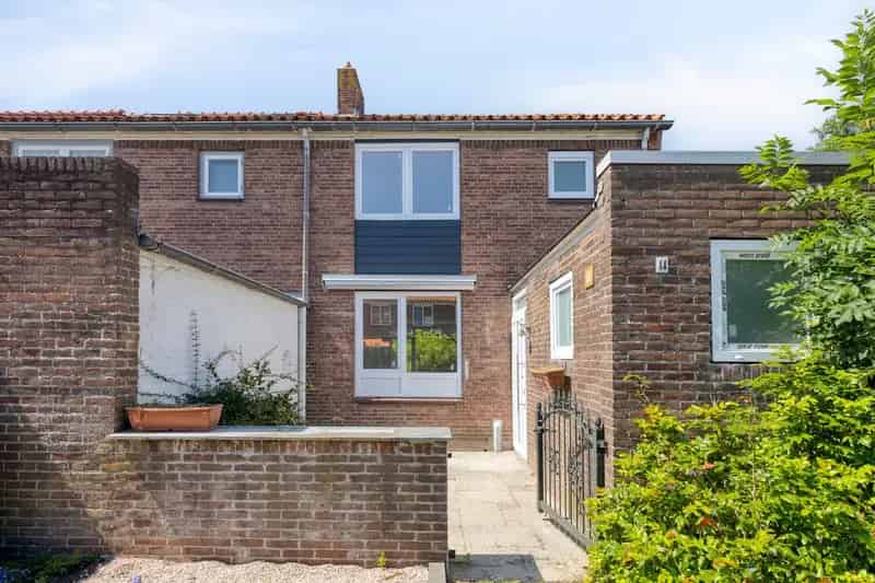 Gerenoveerde Eengezinswoning Uithoorn 78m² 3 slaapkamers
