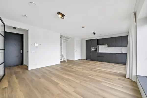 Modern Appartement Maashaven Rotterdam