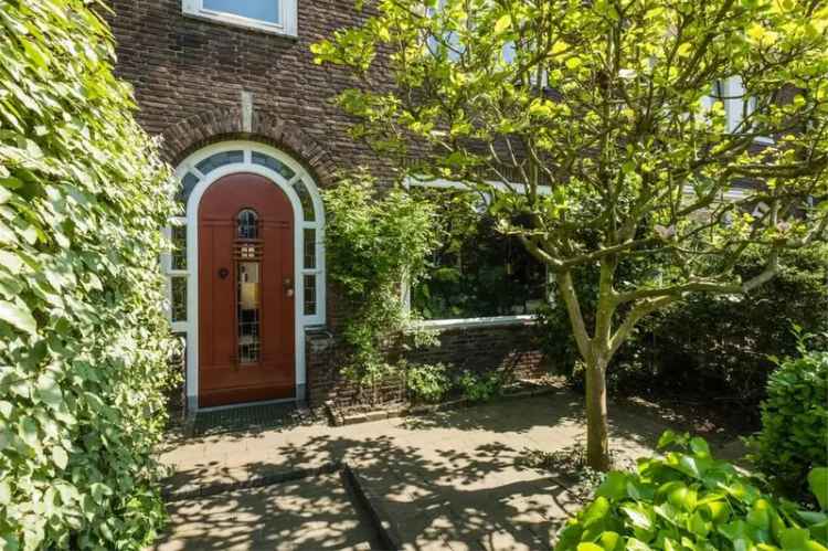 Charmant Jaren 30 Herenhuis Eindhoven