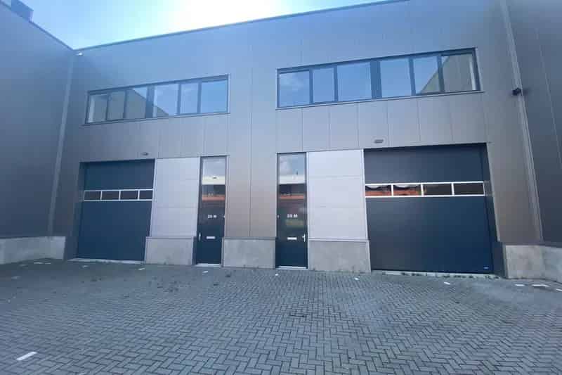Bedrijfshal Arnhem te koop of te huur 300m2 duurzaam