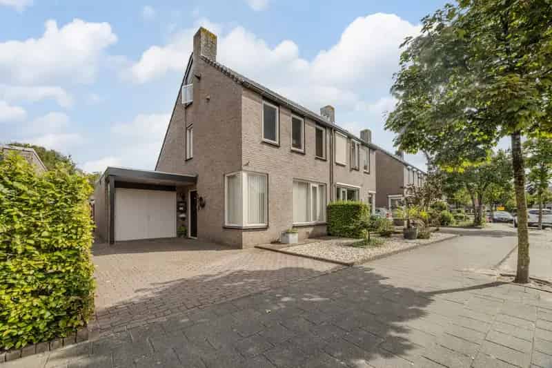 Huis te koop: van Heinsbergstraat 18 5126 HN Gilze | Funda