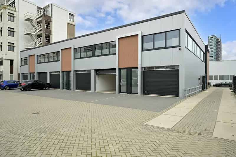 Bedrijfshal te huur Rijswijk 100m2