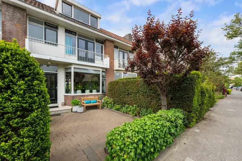Huis te koop Rotterdam Hillegersberg 5 slaapkamers moderne keuken