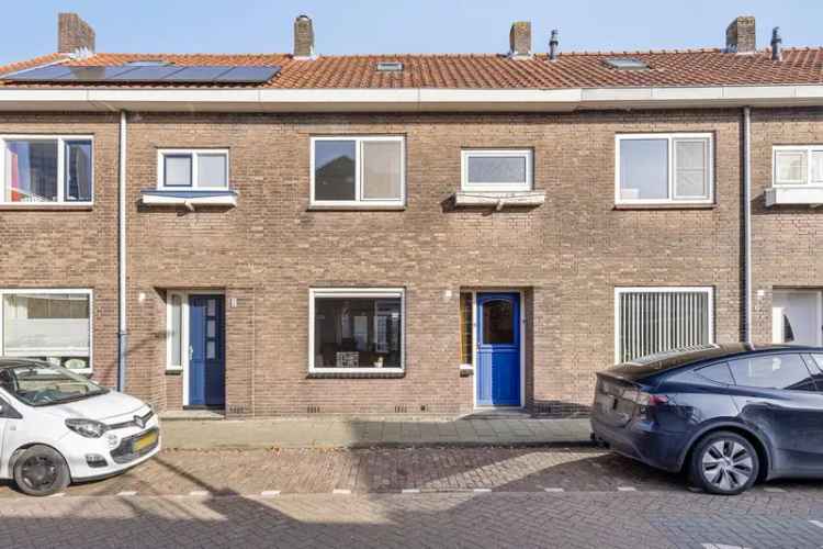 Tussenwoning Tilburg Bomenbuurt 3 slaapkamers tuin