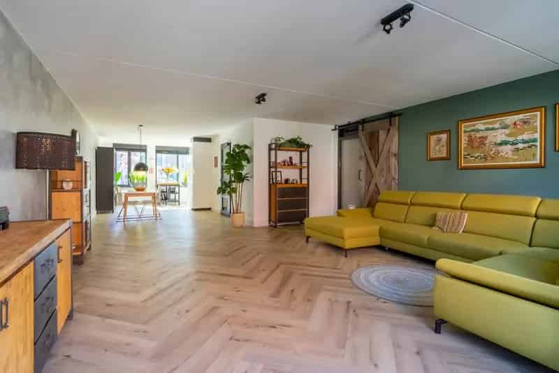 Ruime 6 Slaapkamer woning Rijnsburg A++ Label