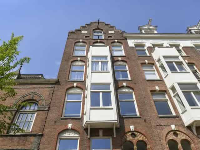 Ruim appartement Jordaan Amsterdam 2 slaapkamers balkon Singelgracht