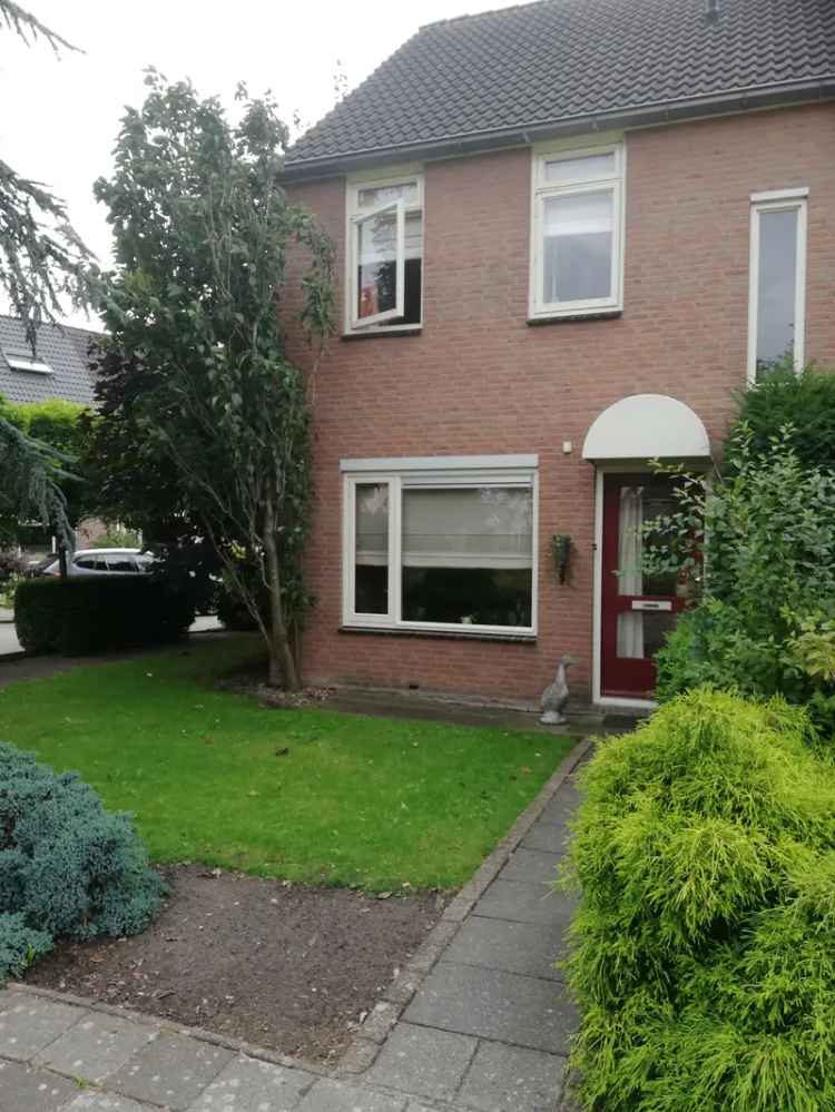 Huis Te Huur in 28, Slagmoer, Oudenbosch, Noord-Brabant