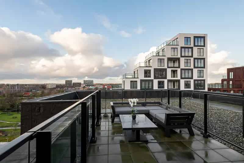 Modern 2-kamer appartement met dakterras Hoofddorp