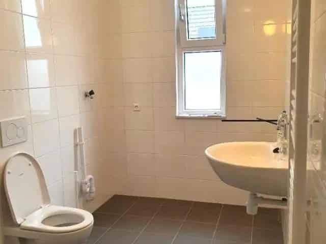 Huis te huur Kraaiennest Oosthuizen  3 slaapkamers  tuin aan water