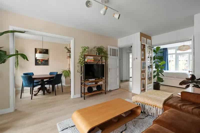 Huis Te Koop , 17-2, Leiduinstraat, Amsterdam, Noord-Holland