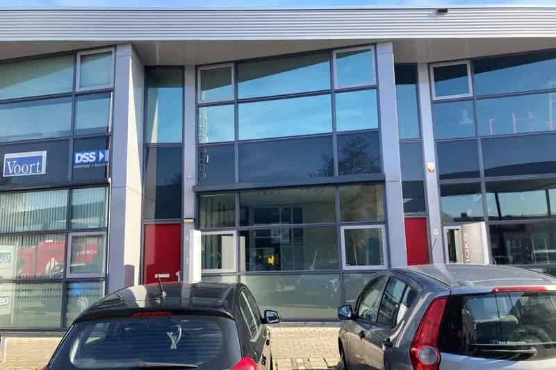 Praktijkruimte Naaldwijk te huur 105m²