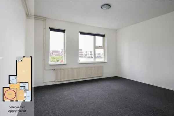 Ruim appartement Amelandshuis met balkon en grachtenzicht