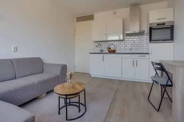 2 Kamerappartement Utrecht Zuilen Nabij Station