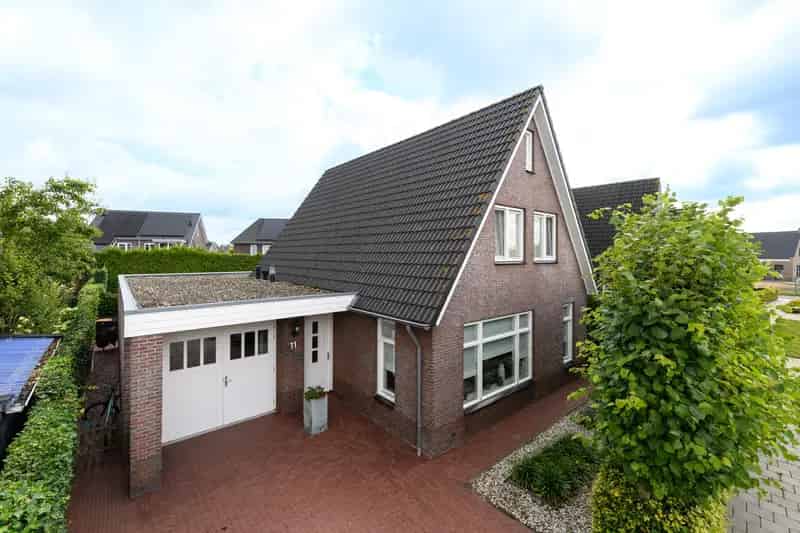 Vrijstaande woning Staphorst 4 slaapkamers grote tuin