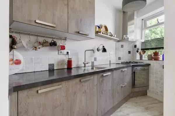 Hoekwoning Rotterdam 70m2 2 slaapkamers tuin zonneterras