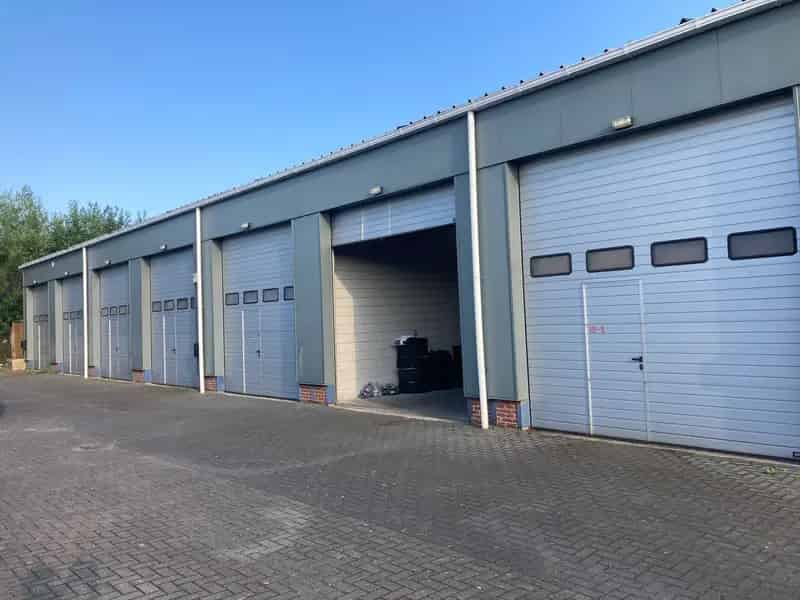 Bedrijfshal te Koop Drachten 46m2 Opslag Unit Haven