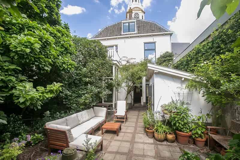 Huis te koop Nijkerk: Luxe gerenoveerd herenhuis met stadstuin