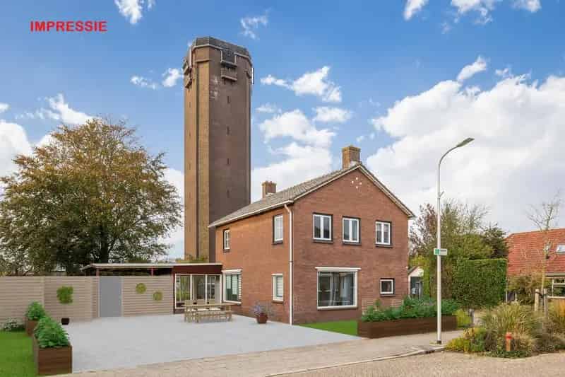 Bedrijfshal en woning te koop Raalte Centrum