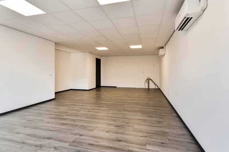 Bedrijfshal Lelystad 120m2 Te Huur Koop