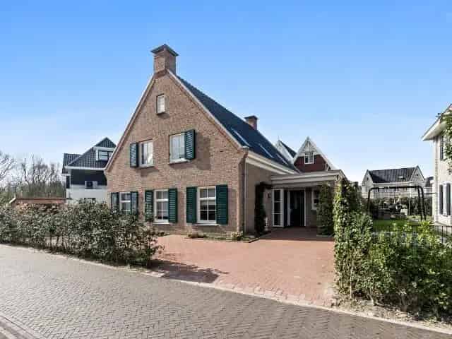 Luxe Villa te Huur in Vroondaal: 5 Slaapkamers, A+ Label