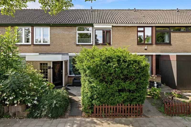 Huis te koop: Maasstraat 28 3181 EJ Rozenburg (ZH) | Funda