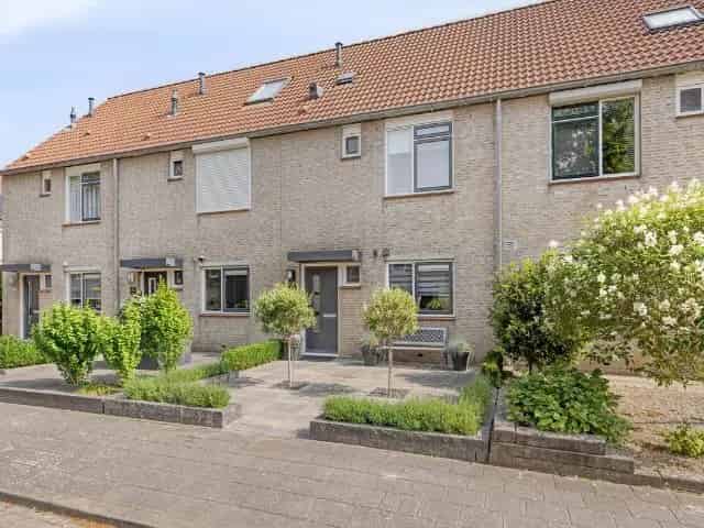 Ruime Familiewoning Middelharnis 4 slaapkamers moderne badkamer