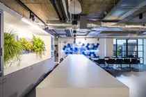 3250 m2 Kantoorruimte te Huur Amsterdam