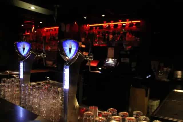 Feestcafé In d'n Ollie Heeswijk Dinther te koop