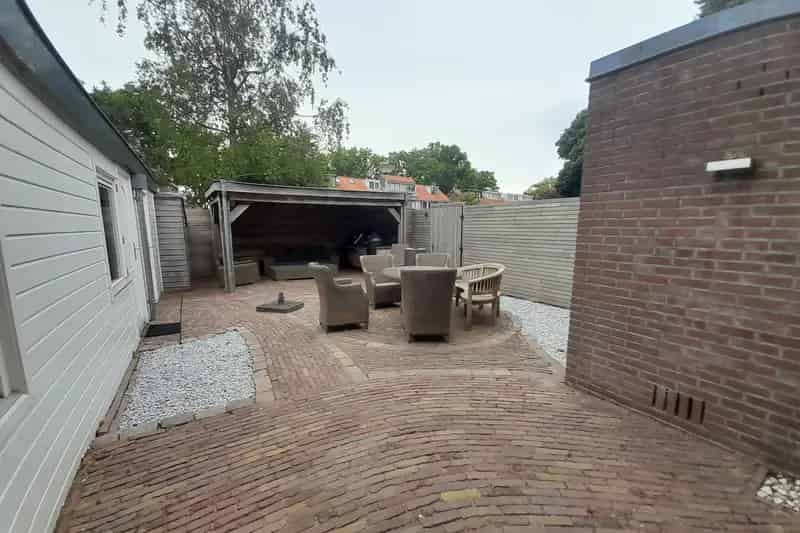 Huis te koop Muiderberg: Hoekwoning nabij Kocherbos