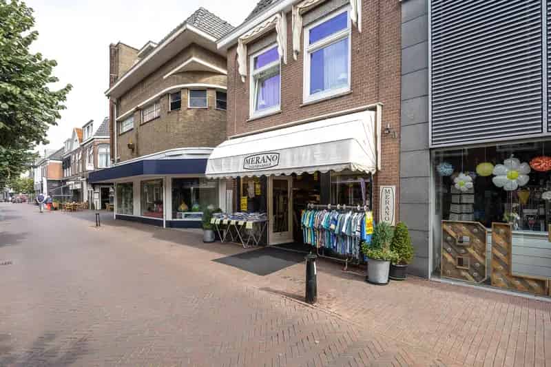 Winkel te huur Lisse Kanaalstraat 90m²