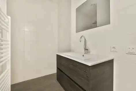 3 Kamer Appartement Amsterdam Stadionbuurt 75m2