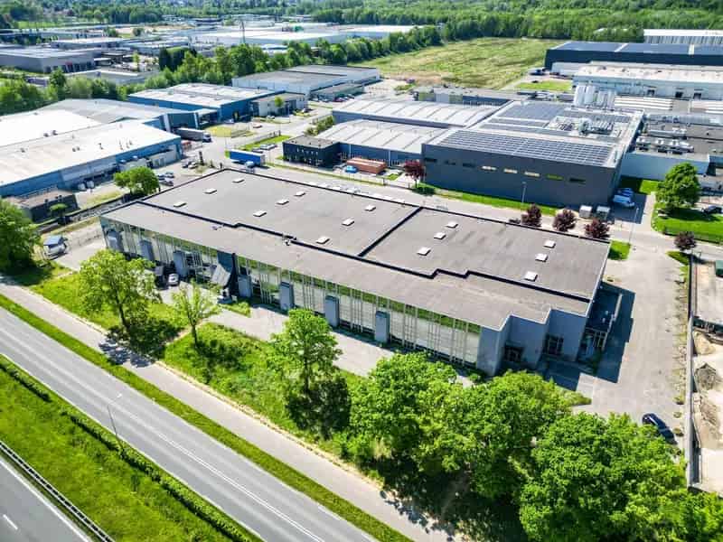 Bedrijfshal Kerkrade te koop 4100m2 Opslagruimte Kantoorruimte
