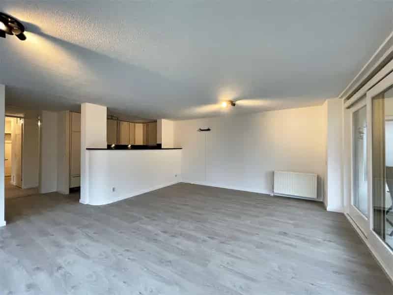 Appartement te huur Almere Stadshart 3 kamers balkon parkeerplaats