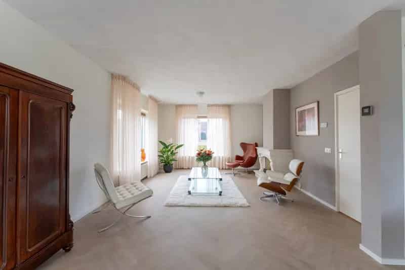Huis te koop Achterveld: Ruime semi-bungalow met grote tuin en garage