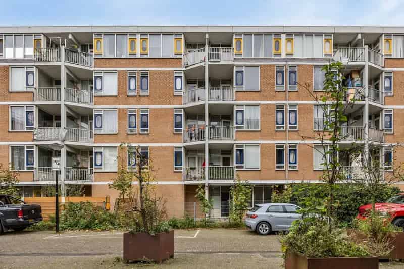 Appartement Amsterdam Zuid-Oost 59m2 Tuin Starterswoning