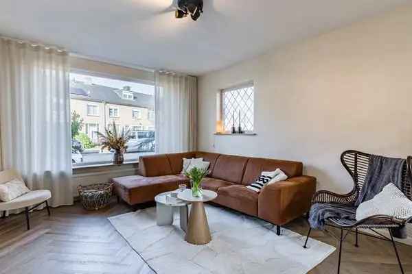 Ruime Hoekwoning Venlo 4 Slaapkamers Moderne Badkamer