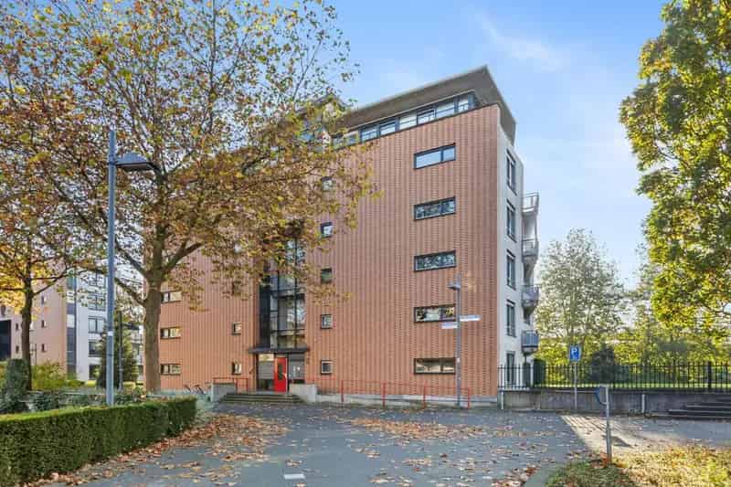 3 Kamer Appartement Nijmegen 92m2 Terras Berging Parkeerplaats