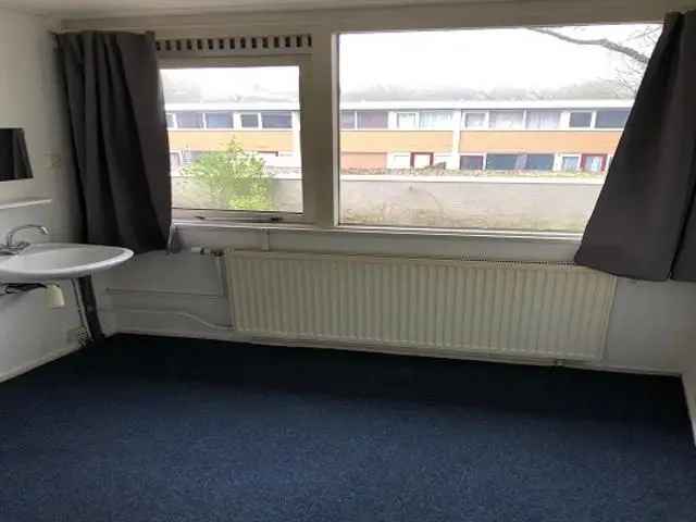 Kamer te huur Emmen: 2 kamers, ideaal voor student