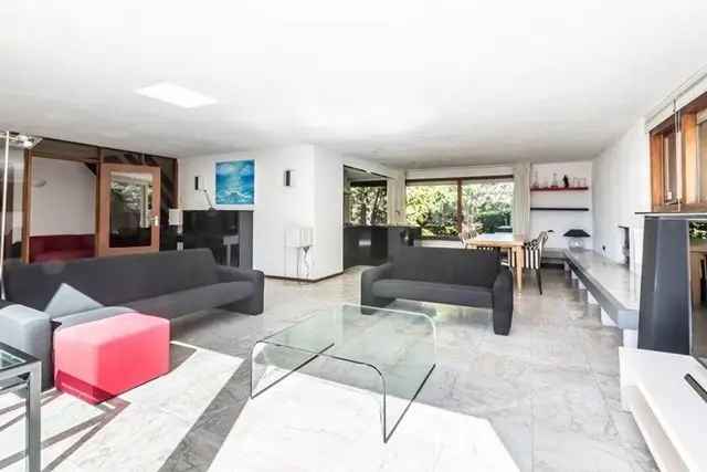 Vrijstaande woning 4 kamers te huur Den Ilp