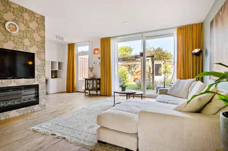 Ruime Tussenwoning te Koop in Slot Haverleij Den Bosch