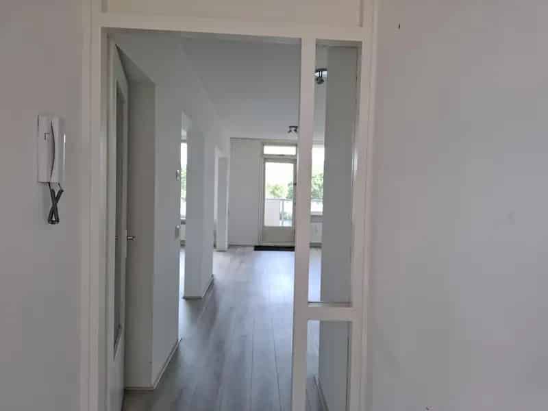 Ruim 3 Kamer Appartement Rotterdam IJsselmonde KoopGarant