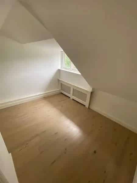 Appartement 110m2 Den Haag Balkon Goede Staat