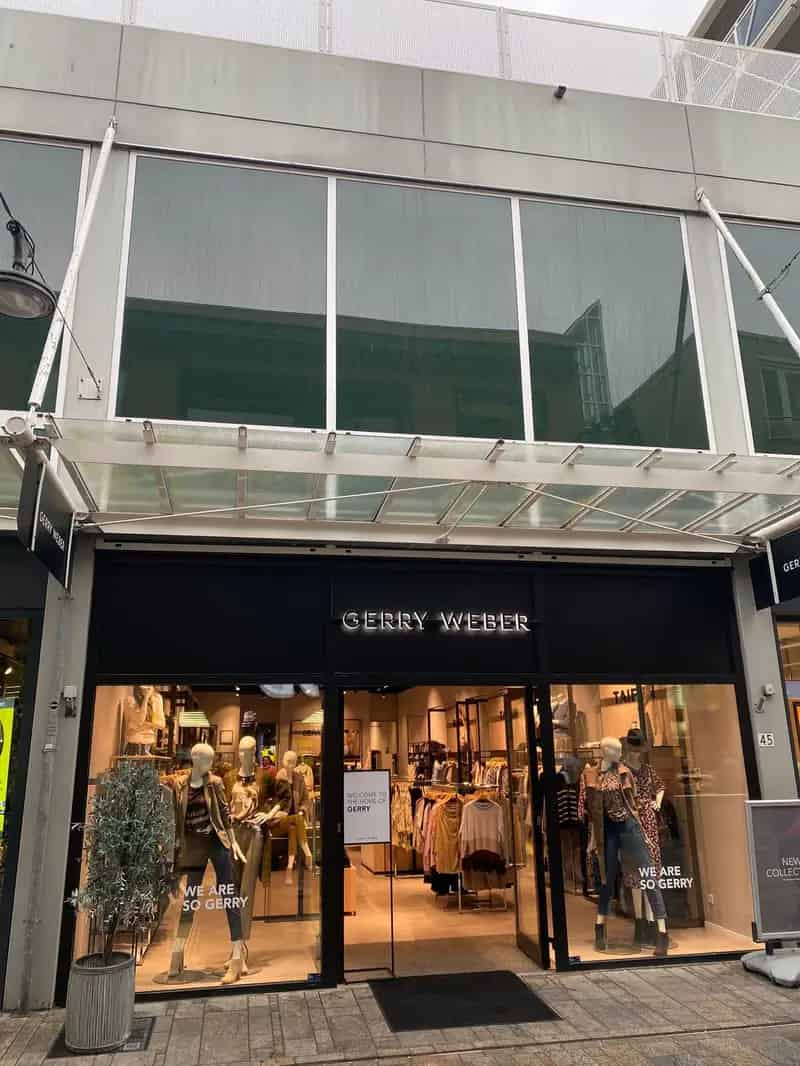 Winkel te Huur Almere Stationsstraat 133m2