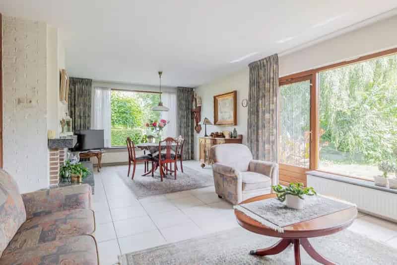 Huis te koop: Burgemeester Klinkhamerweg 65 2761 BD Zevenhuizen (ZH) | Funda