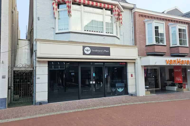 Winkel te huur Aalsmeer Centrum 237m2