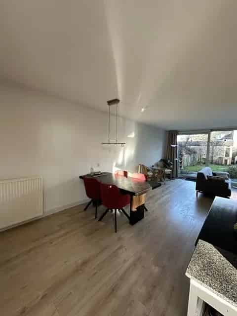 Tussenwoning Eindhoven 5 Kamers 120m2 Huur 1 Augustus